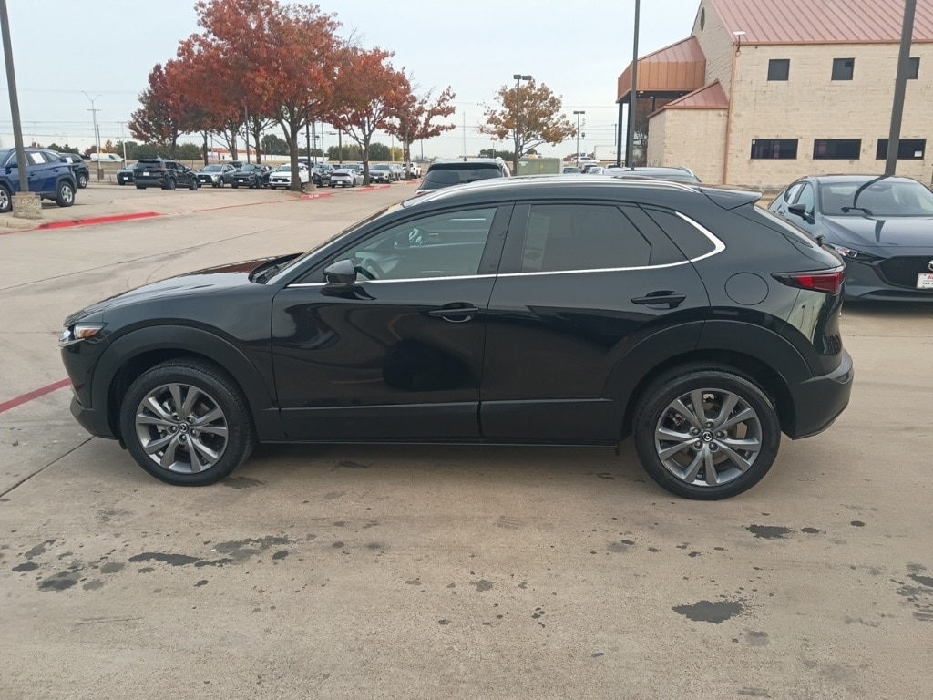 Thumbnail: 2025 Mazda CX-30 - 4