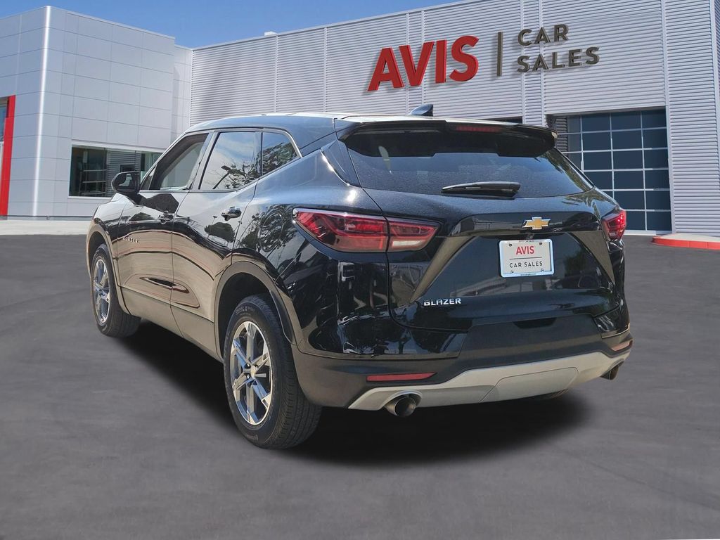 Thumbnail: 2025 Chevrolet Blazer - 3