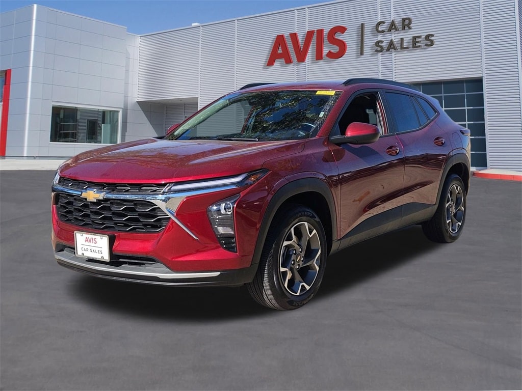 2025 Chevrolet Trax LT