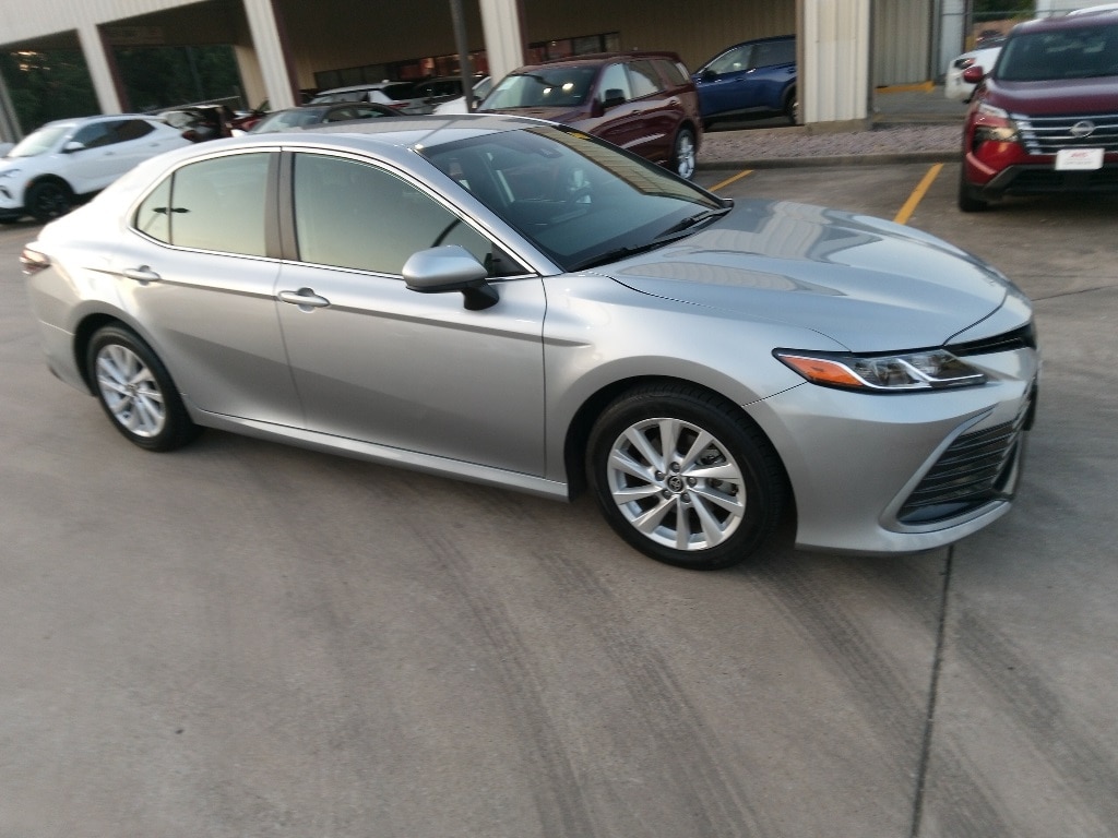 Thumbnail: 2024 Toyota Camry - 8