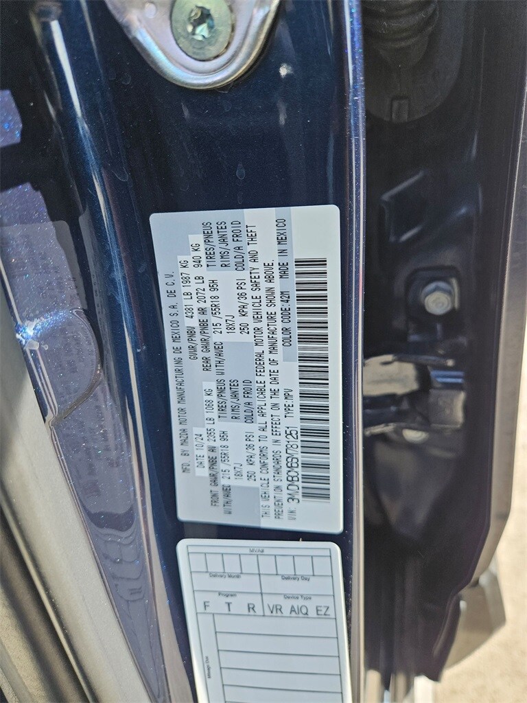 Thumbnail: 2025 Mazda CX-30 - 30