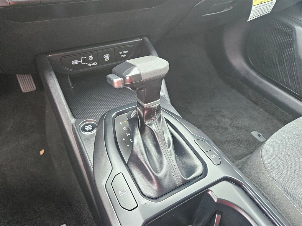 Thumbnail: 2025 Kia K4 - 28