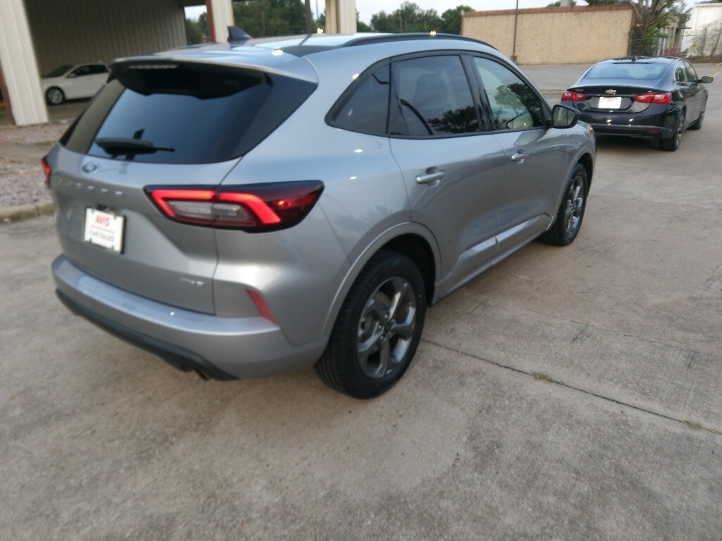 Thumbnail: 2024 Ford Escape - 6
