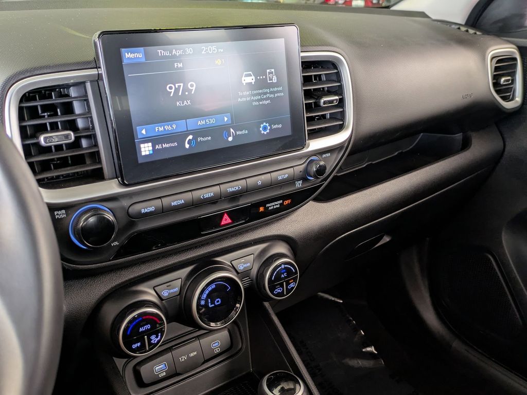 Thumbnail: 2025 Hyundai Venue - 15