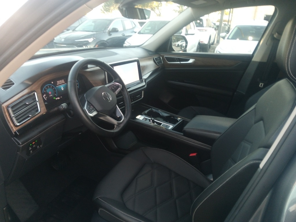 Thumbnail: 2025 Volkswagen Atlas - 9