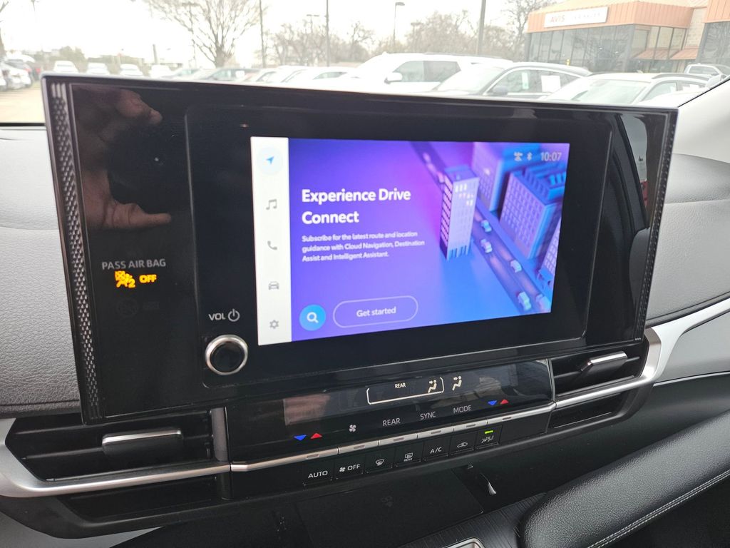 Thumbnail: 2025 Toyota Sienna - 21