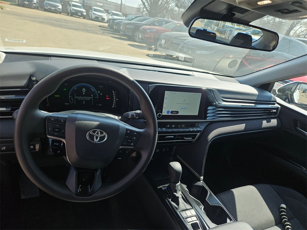 Thumbnail: 2025 Toyota Camry - 16