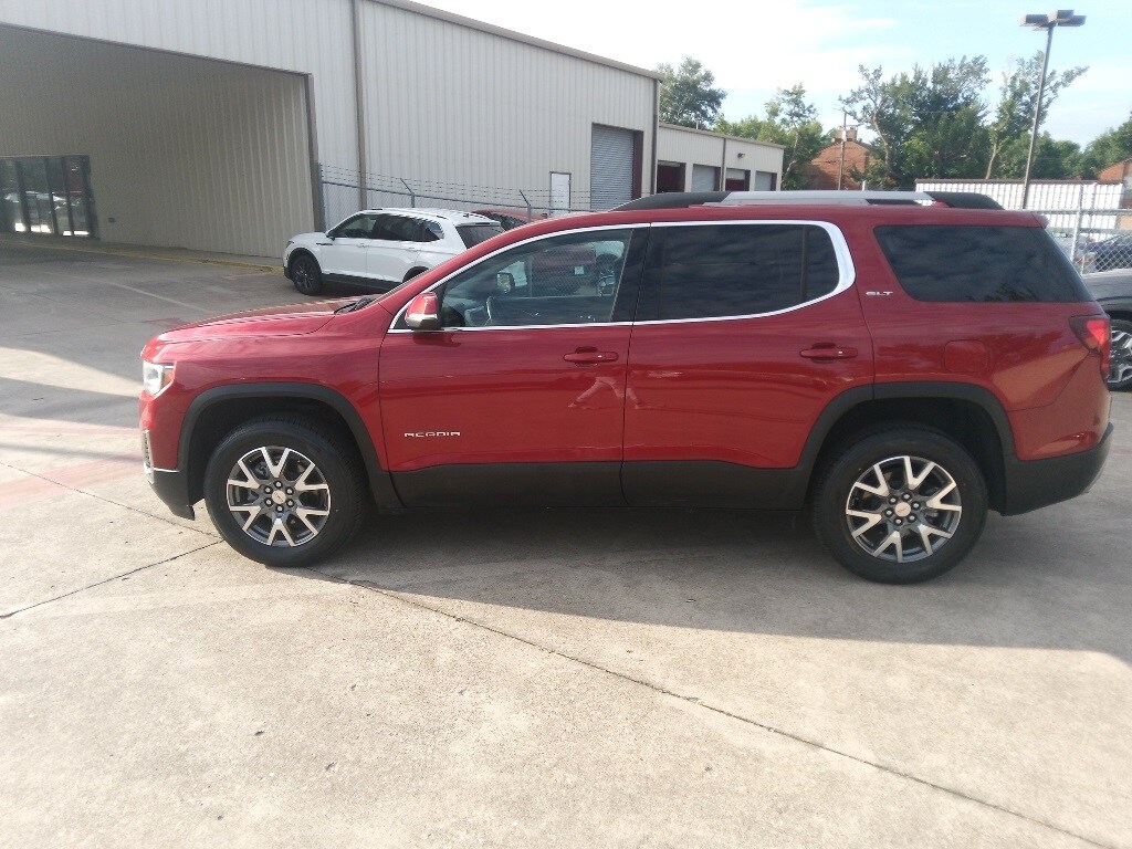 Thumbnail: 2023 GMC Acadia - 3