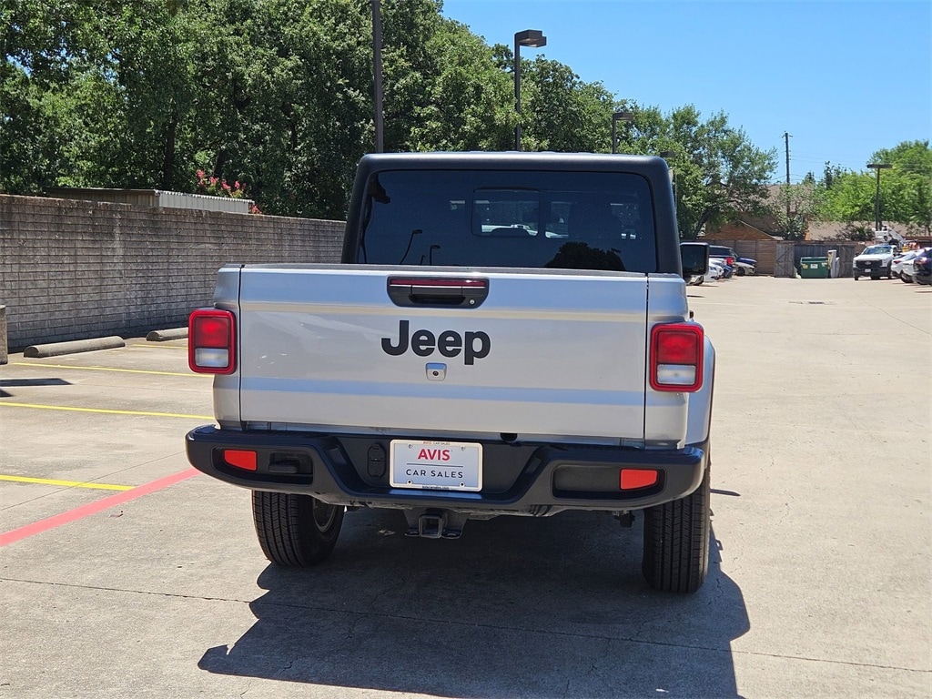 Thumbnail: 2023 Jeep Gladiator - 6
