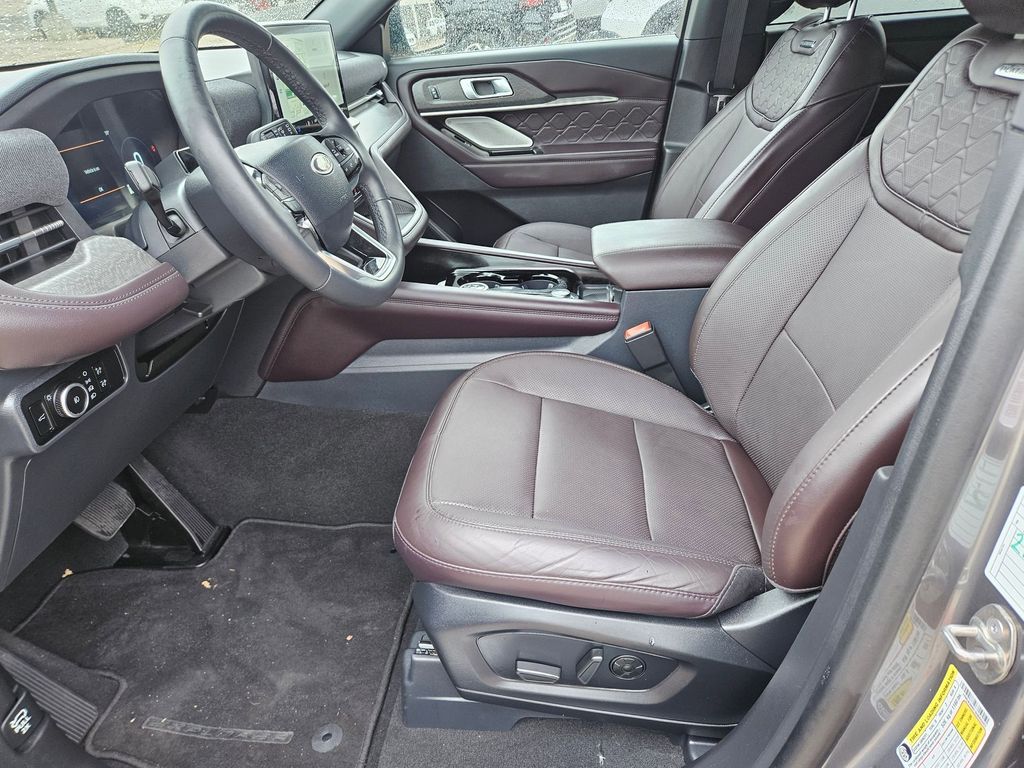 Thumbnail: 2025 Ford Explorer - 11