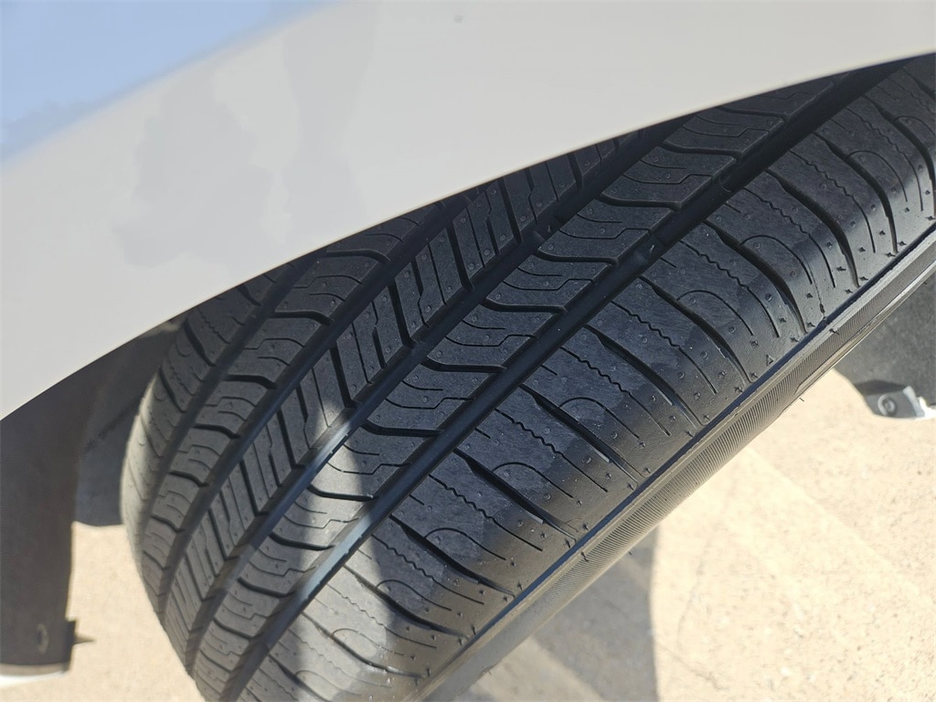 Thumbnail: 2024 Chevrolet Malibu - 29