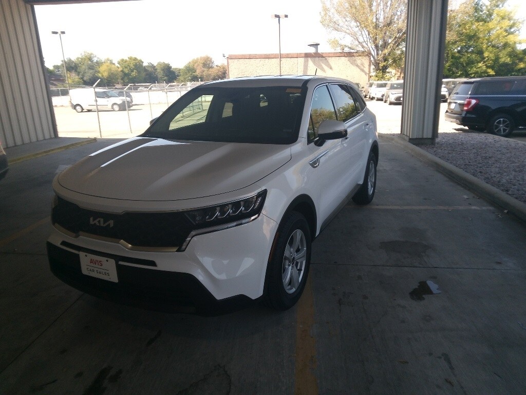 Used 2023 Kia Sorento For Sale at AVIS Car Sales VIN 5XYRG4LC0PG204981