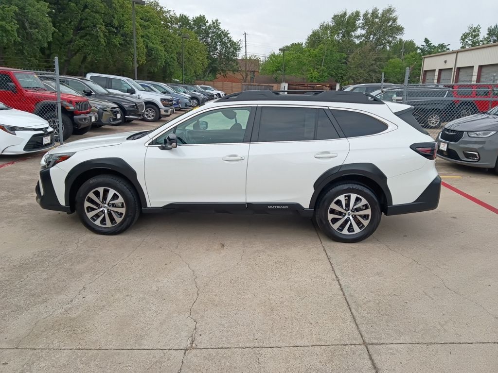 Thumbnail: 2025 Subaru Outback - 4