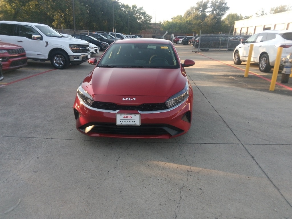 Thumbnail: 2024 Kia Forte - 2