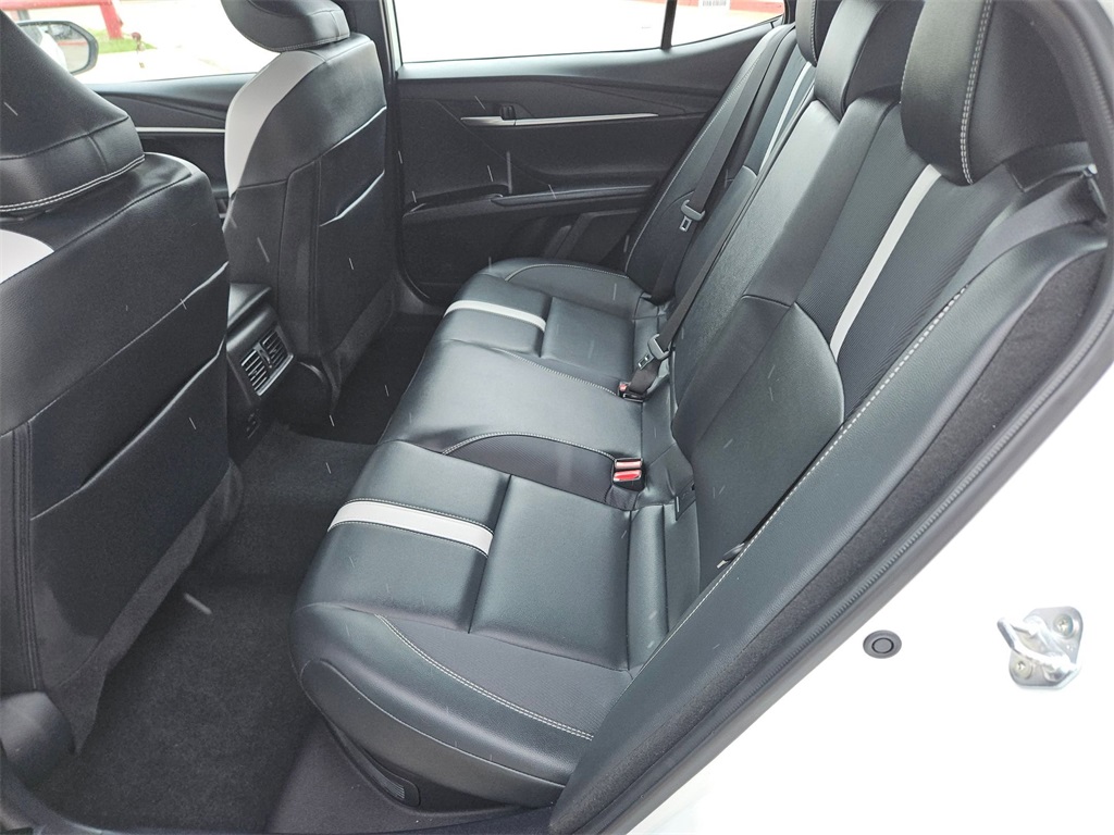 Thumbnail: 2025 Toyota Camry - 27