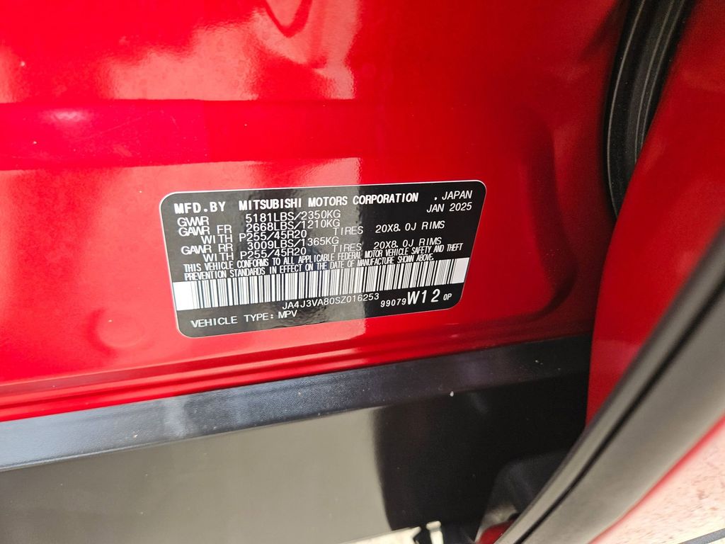 Thumbnail: 2025 Mitsubishi Outlander - 29