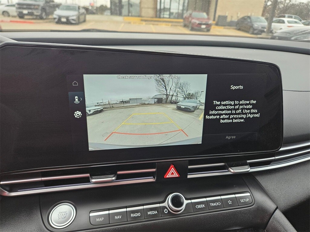 Thumbnail: 2025 Hyundai Elantra - 23