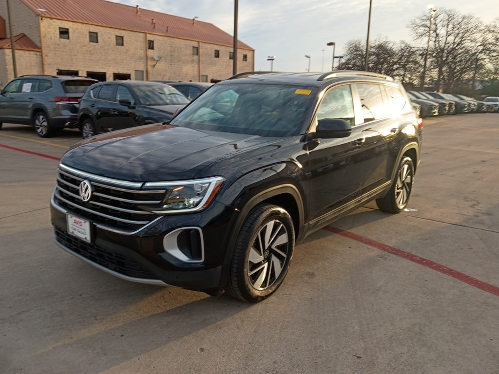 Thumbnail: 2025 Volkswagen Atlas - 1