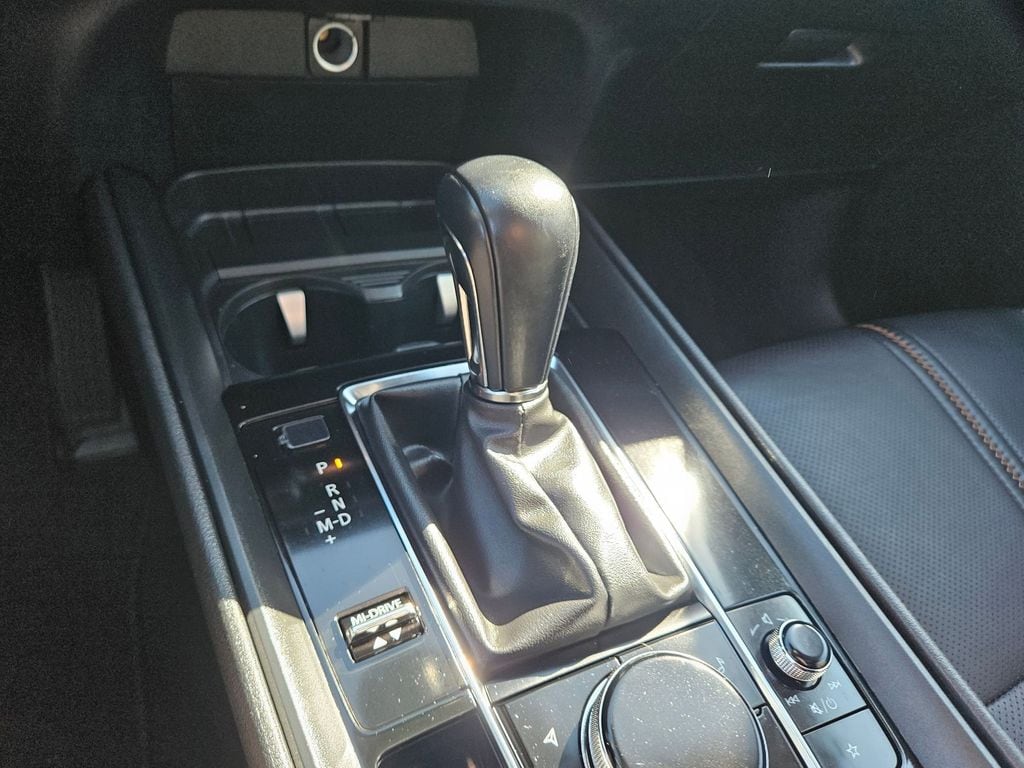 Thumbnail: 2025 Mazda CX-50 - 27