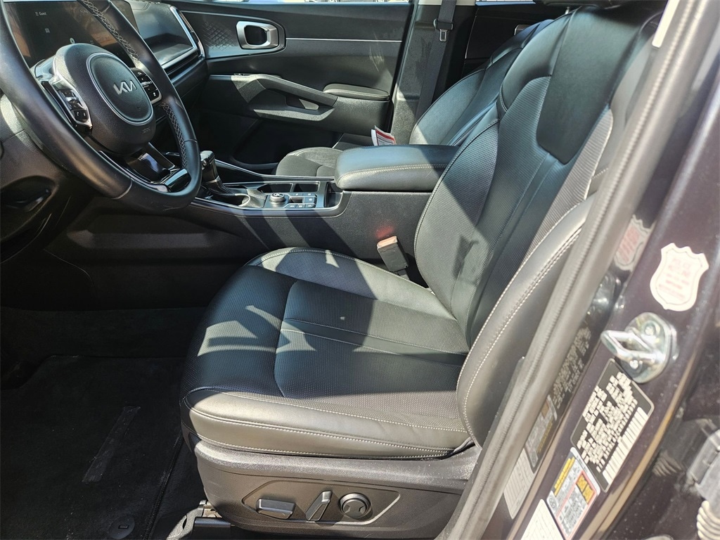 Thumbnail: 2024 Kia Sorento - 14