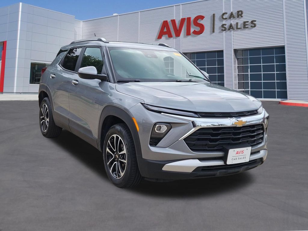 Thumbnail: 2025 Chevrolet TrailBlazer - 9