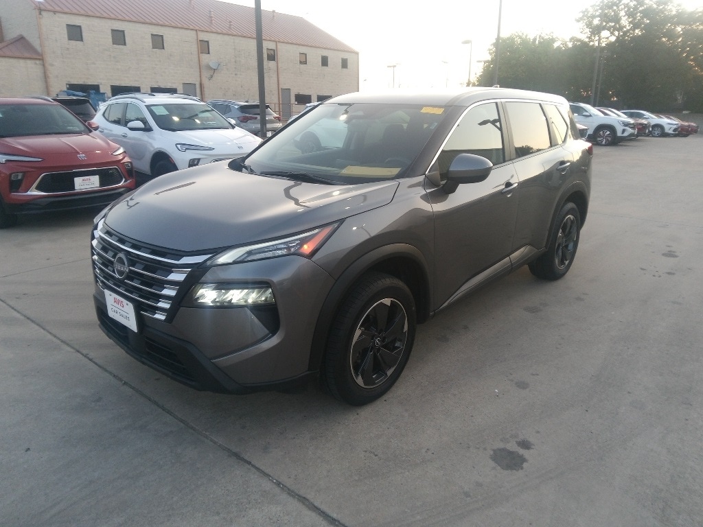 Thumbnail: 2024 Nissan Rogue - 1