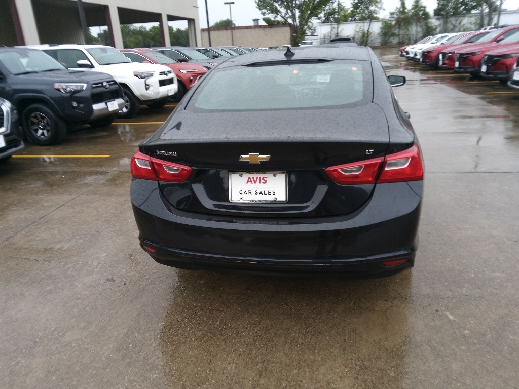 Thumbnail: 2023 Chevrolet Malibu - 6