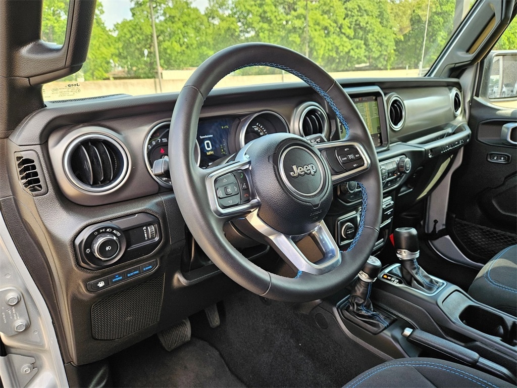 Thumbnail: 2023 Jeep Wrangler - 15