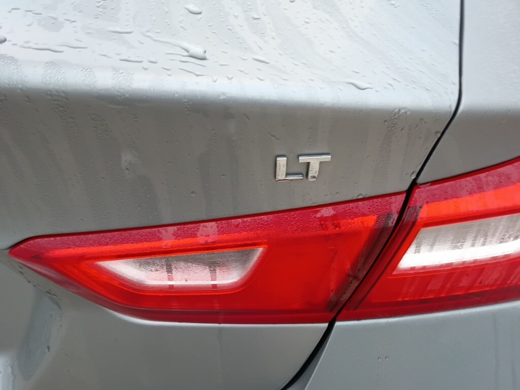 Thumbnail: 2024 Chevrolet Malibu - 11