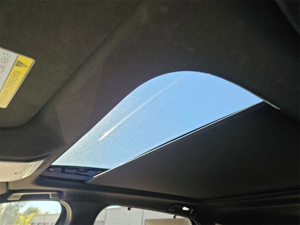 Thumbnail: 2025 Mazda CX-90 - 23