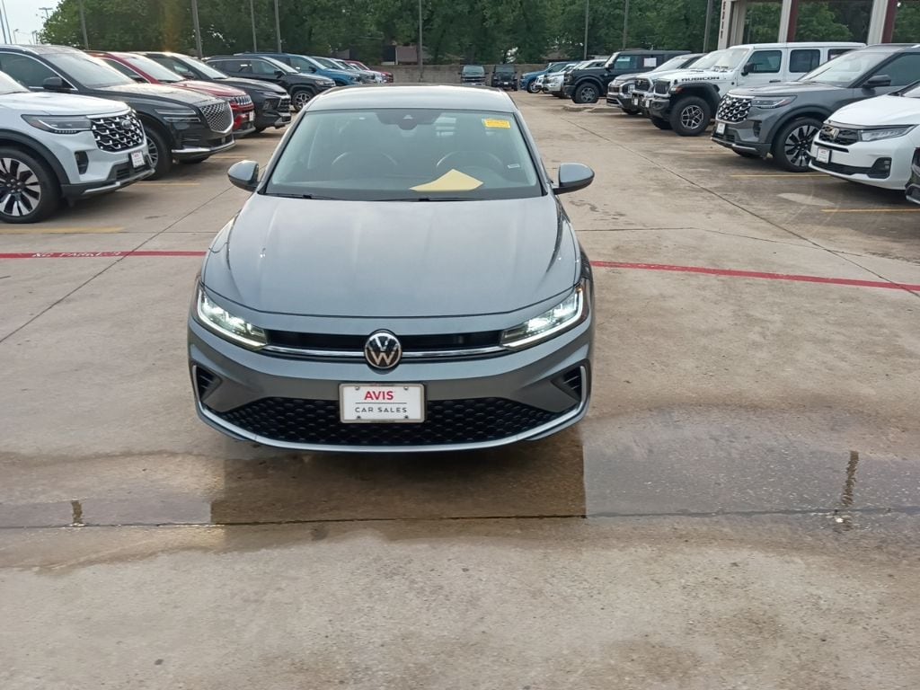 Thumbnail: 2025 Volkswagen Jetta - 5