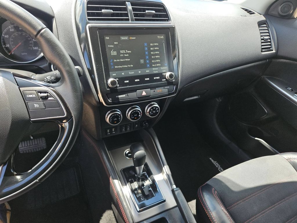 Thumbnail: 2025 Mitsubishi Outlander Sport - 20