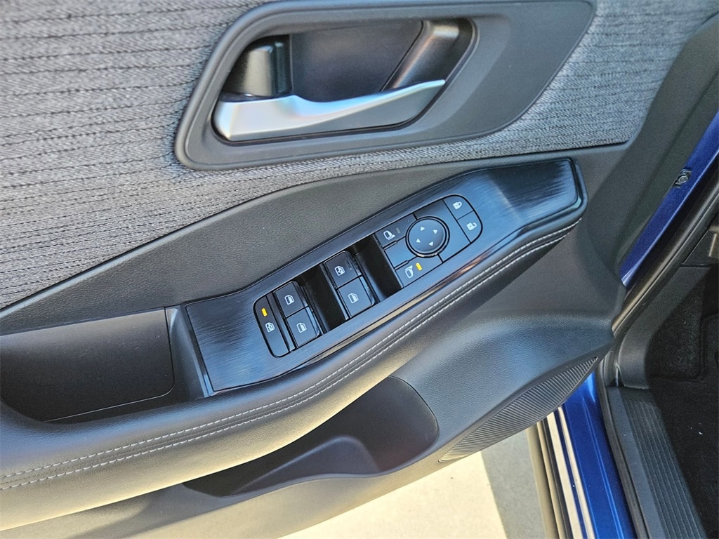 Thumbnail: 2023 Nissan Rogue - 15