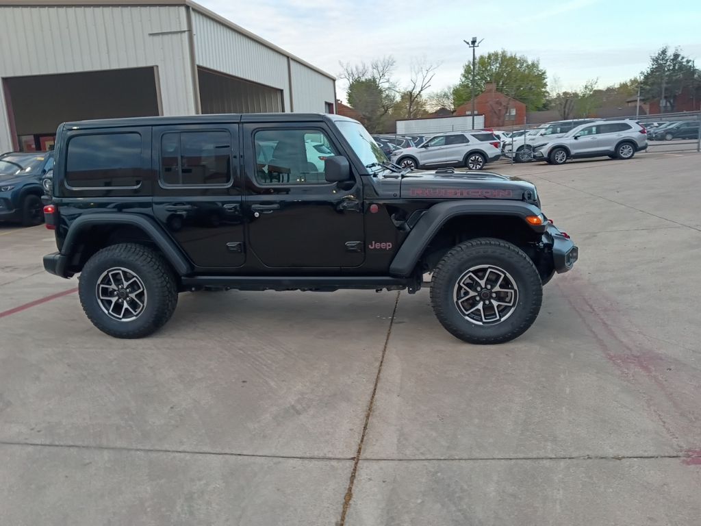 Thumbnail: 2025 Jeep Wrangler - 7