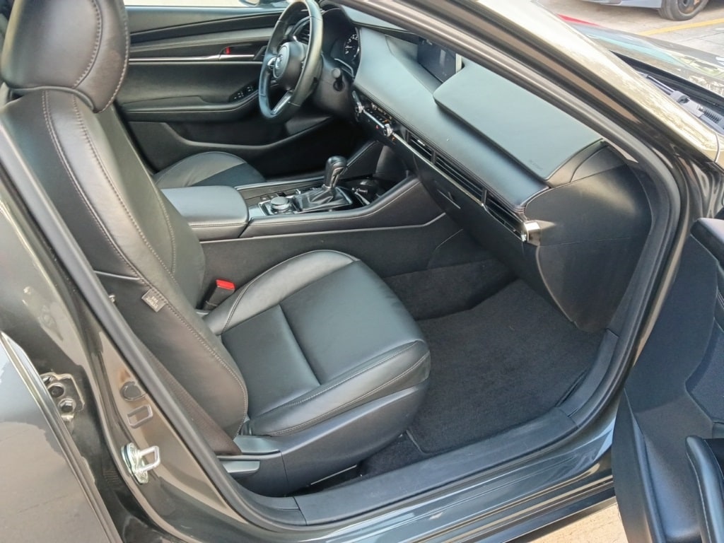 Thumbnail: 2025 Mazda Mazda3 - 9