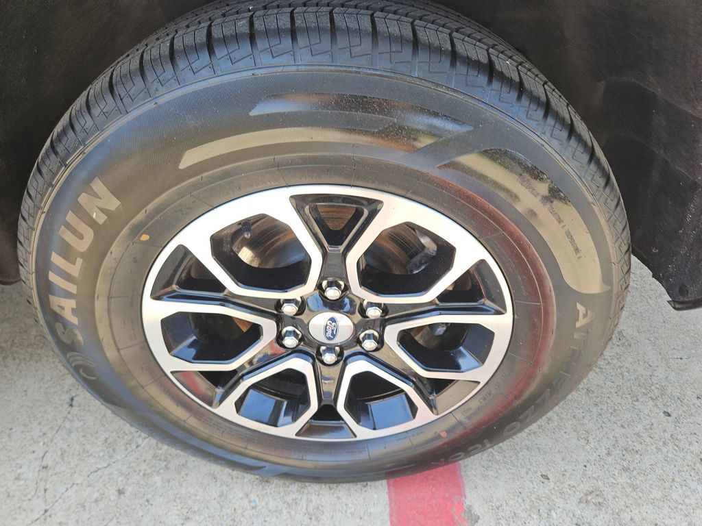 Thumbnail: 2023 Ford Expedition MAX - 25