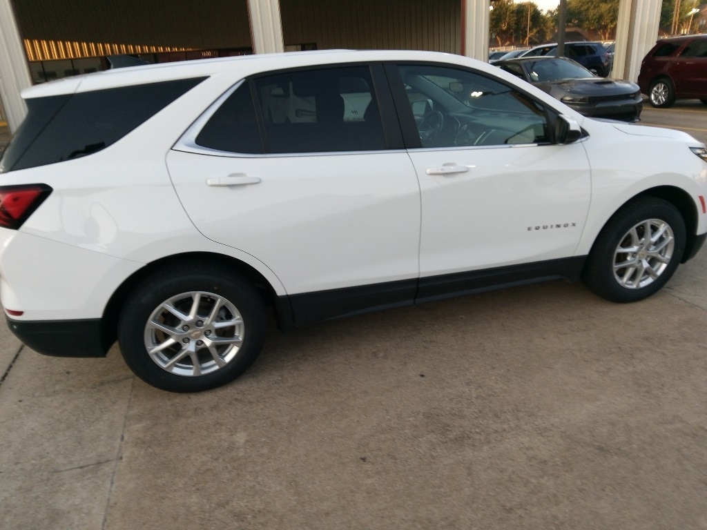 Thumbnail: 2024 Chevrolet Equinox - 7