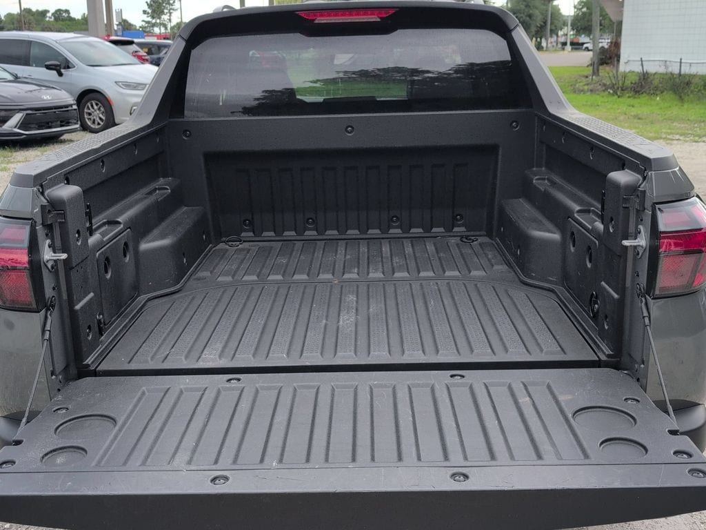 2025 Hyundai Santa Cruz SEL - Photo 28