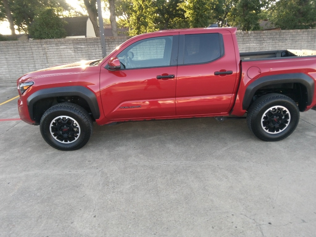 Thumbnail: 2024 Toyota Tacoma - 3