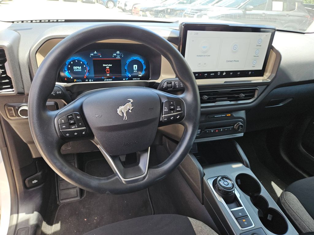 Thumbnail: 2025 Ford Bronco Sport - 16