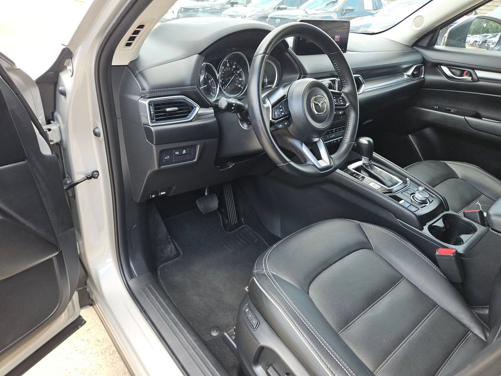 Thumbnail: 2025 Mazda CX-5 - 13