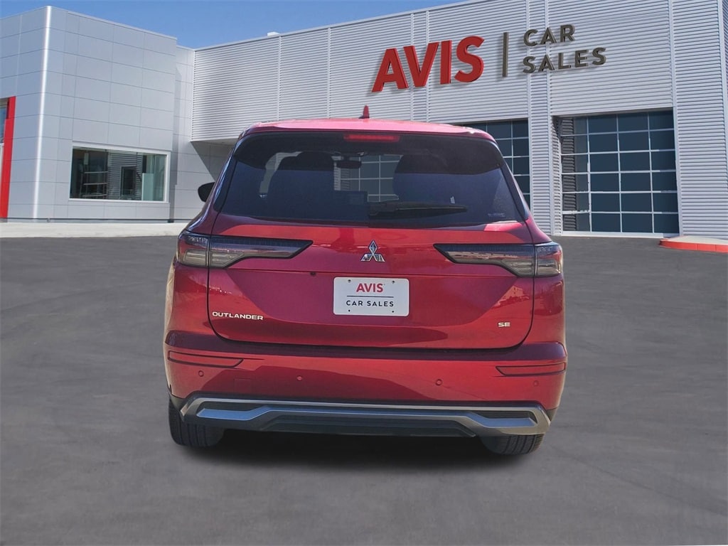 Thumbnail: 2025 Mitsubishi Outlander - 5