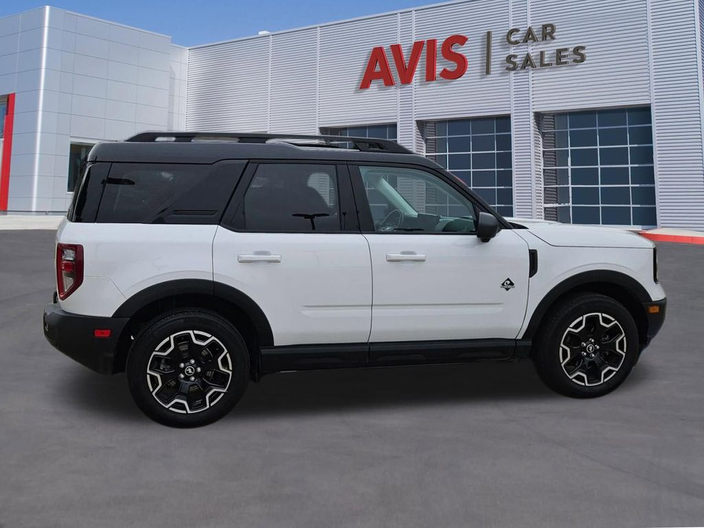 Thumbnail: 2025 Ford Bronco Sport - 7