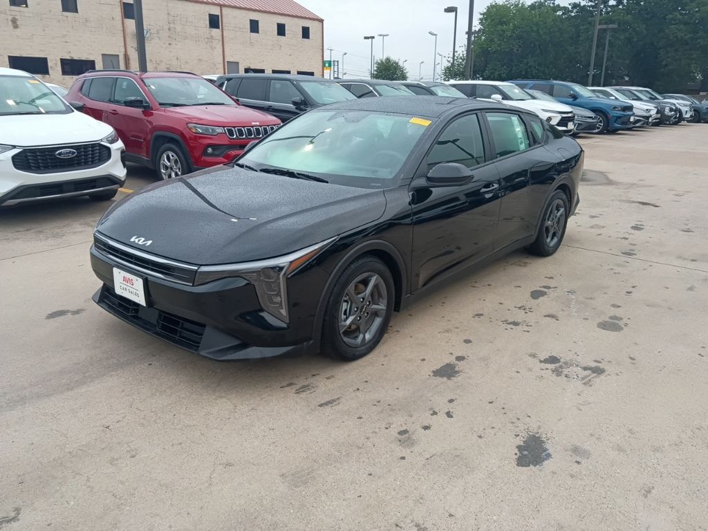 2025 Kia K4's photo