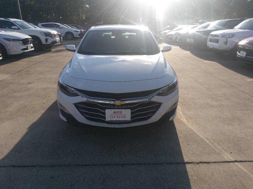 Thumbnail: 2023 Chevrolet Malibu - 2