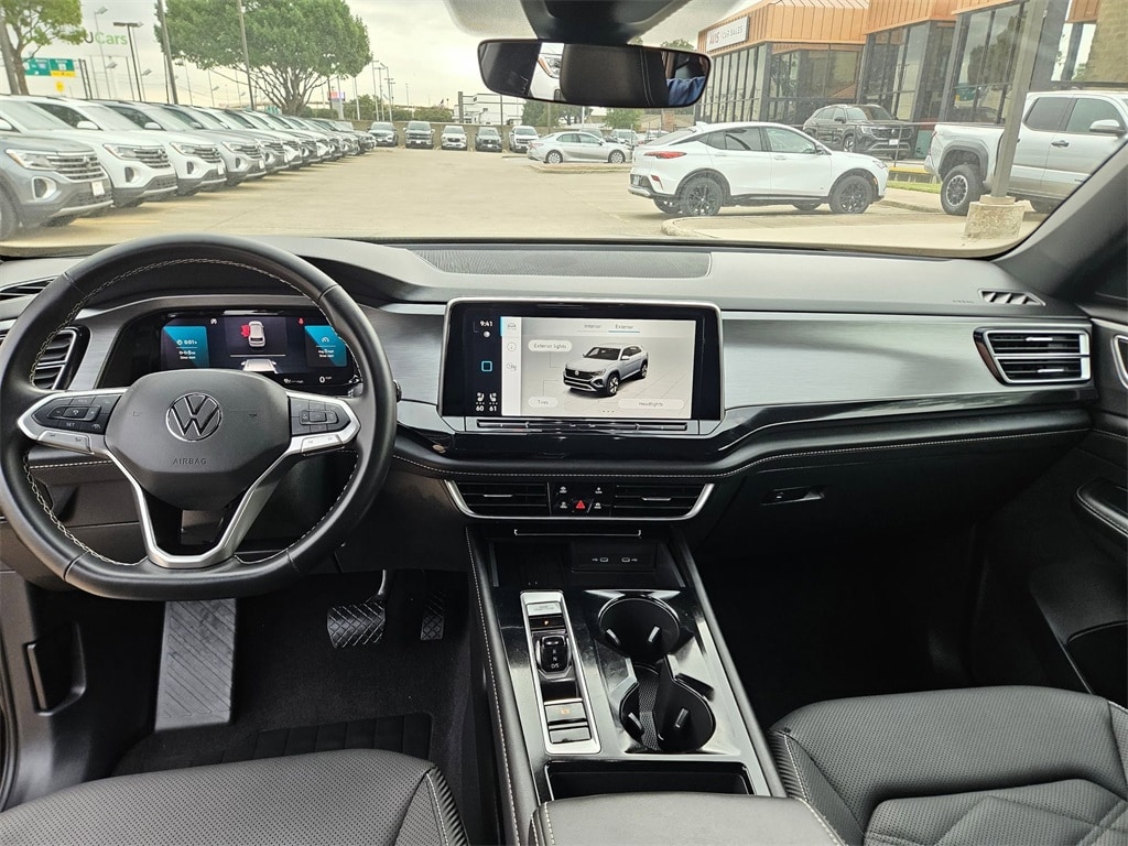 Thumbnail: 2025 Volkswagen Atlas - 15