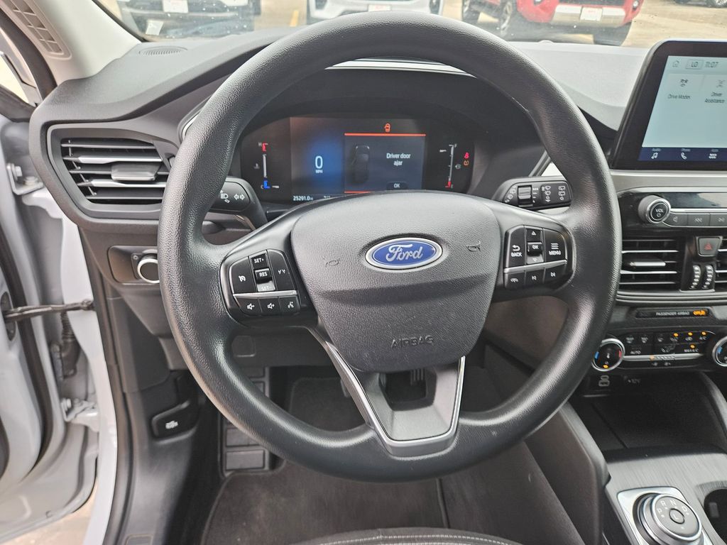 Thumbnail: 2025 Ford Escape - 18