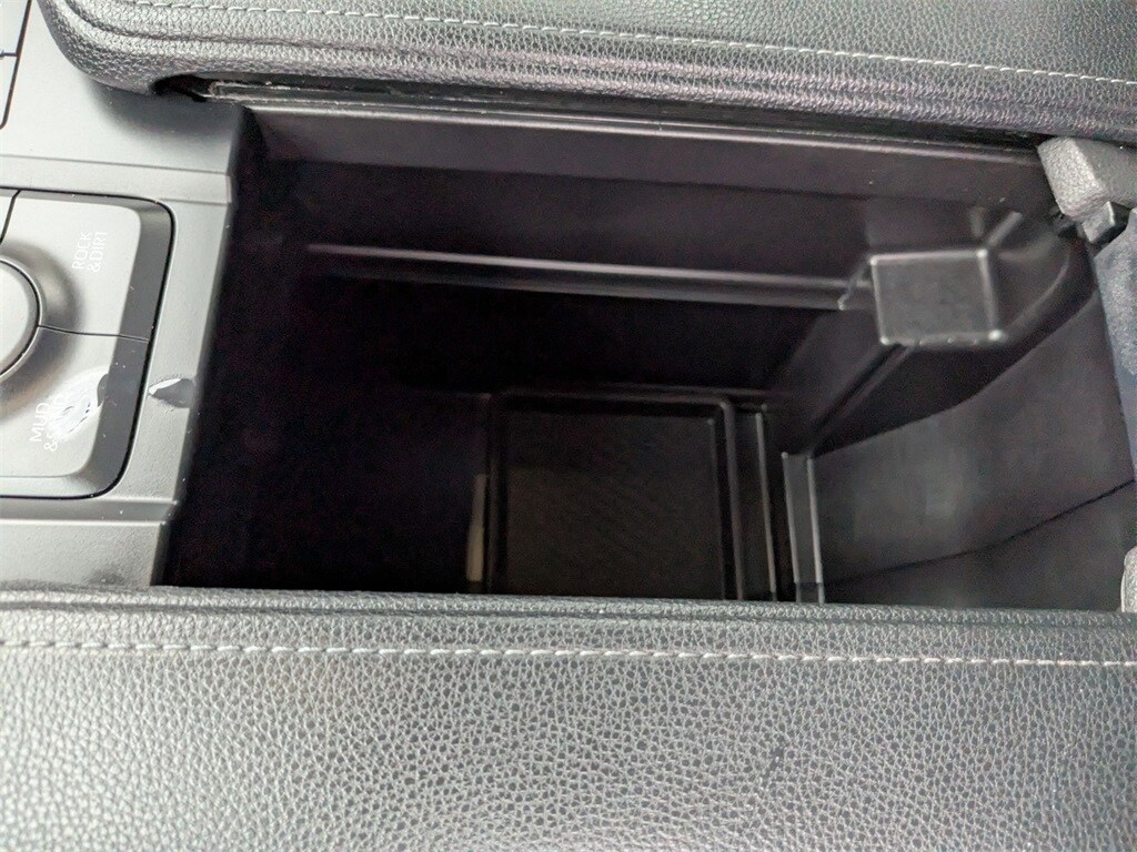 Thumbnail: 2025 Toyota Grand Highlander - 27