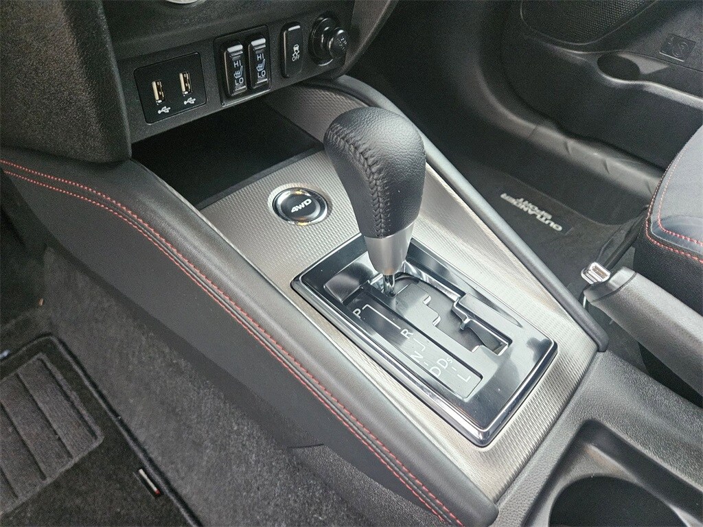 Thumbnail: 2025 Mitsubishi Outlander Sport - 25