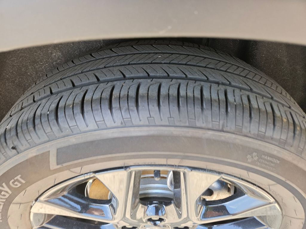 Thumbnail: 2025 Honda HR-V - 26